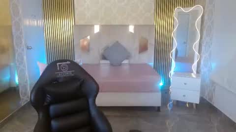 kolyn_tay online show from 1, 8, 2026