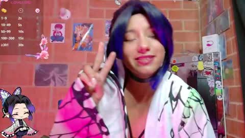 Snapshot of komatsu_ chatting on 8, 3, 2025 Komatsu Lilith online show from 8, 3, 2025