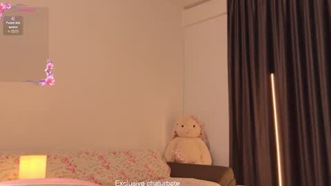 Snapshot of komydoll chatting on 22, 6, 2026 kamydoll online show from 22, 6, 2026