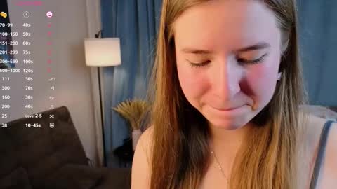 Snapshot of koolyquiser chatting on 17, 12, 2025 Jenna online show from 17, 12, 2025