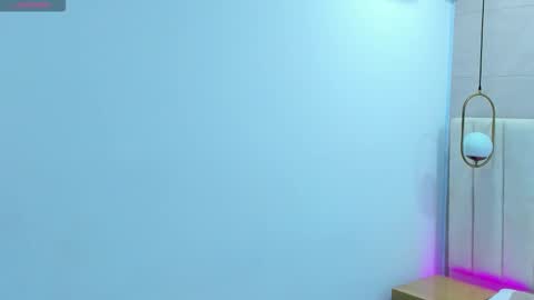 Snapshot of kosmic_21 chatting on 15, 12, 2025 K O S M I C online show from 15, 12, 2025