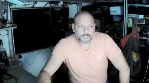 Snapshot of kostasgreek42 chatting on 17, 10, 2025 Kosta online show from 17, 10, 2025