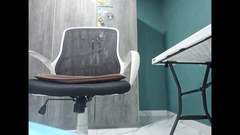 Snapshot of koto420 chatting on 9, 3, 2025 Koto Bombon online show from 9, 3, 2025