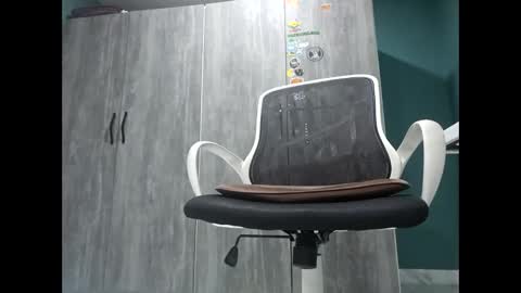 Snapshot of koto420 chatting on 10, 3, 2025 Koto Bombon online show from 10, 3, 2025