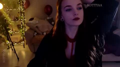 Snapshot of kottyaa_ch chatting on 19, 12, 2025 Kottyaa cb FOLLOWING online show from 19, 12, 2025