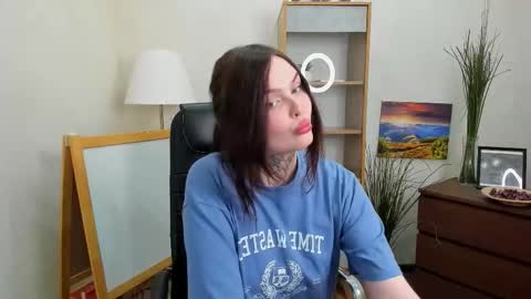 Snapshot of kotysexykitty chatting on 13, 12, 2025 Ariel online show from 13, 12, 2025