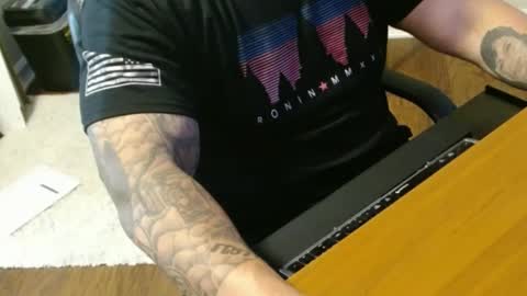 Snapshot of kp253 chatting on 27, 9, 2025 KP online show from 27, 9, 2025