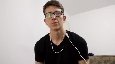 Snapshot of kpo10 chatting on 11, 1, 2025 Facu online show from 11, 1, 2025