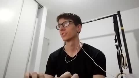 Snapshot of kpo10 chatting on 5, 12, 2025 Facu online show from 5, 12, 2025