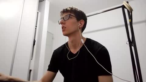 Snapshot of kpo10 chatting on 24, 2, 2026 Facu online show from 24, 2, 2026