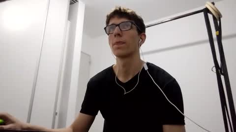 Snapshot of kpo10 chatting on 3, 3, 2026 Facu online show from 3, 3, 2026