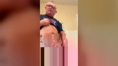 Snapshot of kraigwkistler chatting on 17, 12, 2025 kraigwkistler online show from 17, 12, 2025