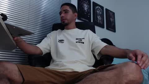 Snapshot of kratoswolf chatting on 20, 2, 2026 kratoswolf online show from 20, 2, 2026