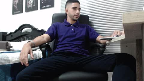 Snapshot of kratoswolf chatting on 26, 4, 2026 kratoswolf online show from 26, 4, 2026