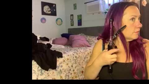 kreamyk420 online show from 7, 2, 2026