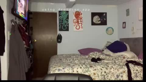 kreamyk420 online show from 20, 3, 2026