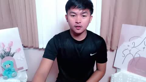 Snapshot of krezikeed chatting on 1, 12, 2025 krezikeed online show from 1, 12, 2025