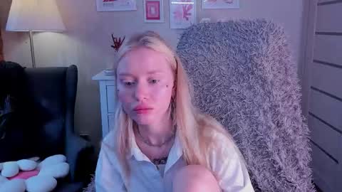 Snapshot of kris_grant chatting on 26, 9, 2025 kris_grant online show from 26, 9, 2025