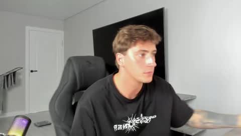 Snapshot of krishort chatting on 6, 6, 2026 krishort online show from 6, 6, 2026