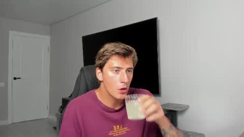 Snapshot of krishort chatting on 4, 7, 2026 krishort online show from 4, 7, 2026