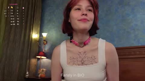 Snapshot of krissyhei chatting on 8, 11, 2025 Sarah online show from 8, 11, 2025