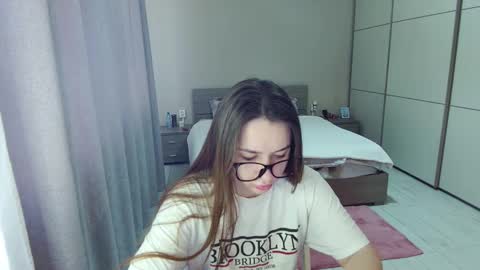 twitter    Annemarye 23 online show from 7, 3, 2026