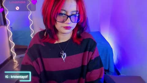 Snapshot of kristen_tay chatting on 22, 9, 2025 kristen_tay online show from 22, 9, 2025