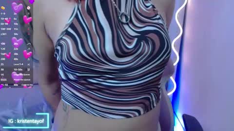 Snapshot of kristen_tay chatting on 15, 10, 2025 kristen_tay online show from 15, 10, 2025