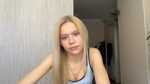 Snapshot of kristifelicien chatting on 28, 6, 2026 Blake online show from 28, 6, 2026