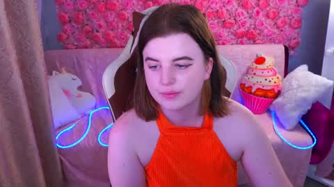 kristifoxy online show from 17, 5, 2026