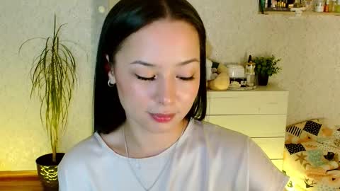 Snapshot of kristina0001 chatting on 22, 10, 2025 Kristina online show from 22, 10, 2025