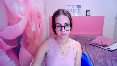 Snapshot of kristina_adel chatting on 11, 12, 2024 Kristina Adel online show from 11, 12, 2024