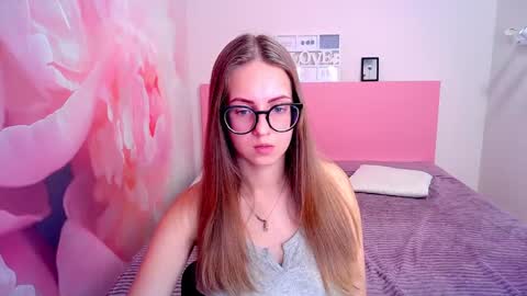 Snapshot of kristina_adel chatting on 19, 12, 2024 Kristina Adel online show from 19, 12, 2024