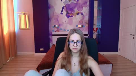 Snapshot of kristina_adel chatting on 20, 1, 2025 Kristina Adel online show from 20, 1, 2025