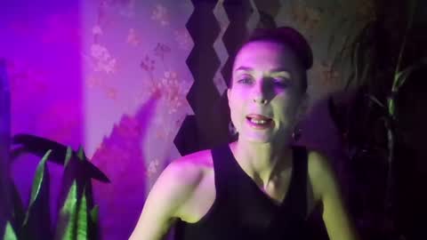 Kristina online show from 8, 1, 2025