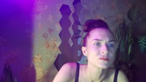 Kristina online show from 5, 2, 2025