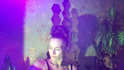 Kristina online show from 5, 2, 2025
