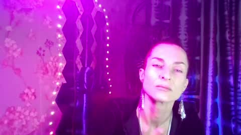 Kristina online show from 10, 3, 2025