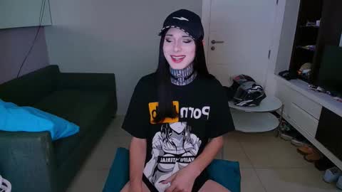 Snapshot of kristinaholland chatting on 22, 2, 2025 kristina online show from 22, 2, 2025