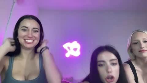 kristina juarez online show from 7, 4, 2026