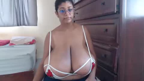 KristinaMilan online show from 23, 9, 2025