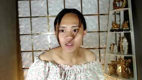 Snapshot of kristine_fox chatting on 6, 4, 2026 kristine_fox online show from 6, 4, 2026