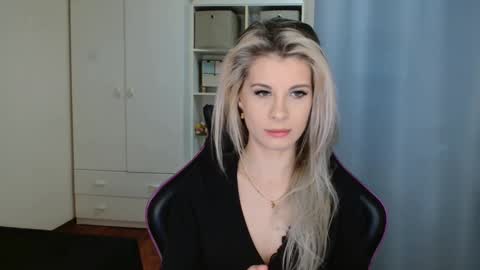 KristineAmore online show from 18, 3, 2026