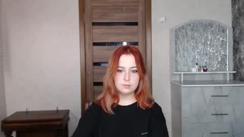 Snapshot of kristy_fran chatting on 9, 9, 2025 Kristy online show from 9, 9, 2025