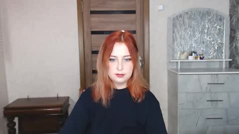 Snapshot of kristy_fran chatting on 9, 9, 2025 Kristy online show from 9, 9, 2025