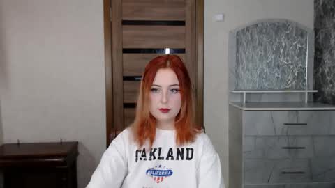 Snapshot of kristy_fran chatting on 10, 9, 2025 Kristy online show from 10, 9, 2025