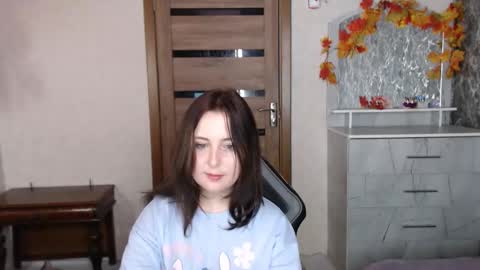 Snapshot of kristy_fran chatting on 13, 10, 2025 Kristy online show from 13, 10, 2025