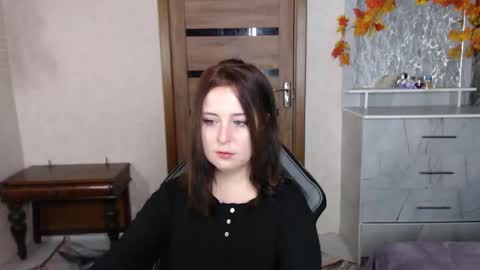 Snapshot of kristy_fran chatting on 14, 10, 2025 Kristy online show from 14, 10, 2025