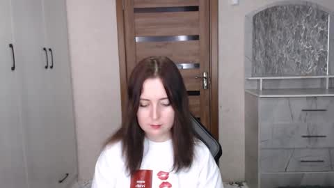 Snapshot of kristy_fran chatting on 21, 11, 2025 Kristy online show from 21, 11, 2025