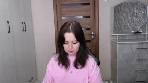 Snapshot of kristy_fran chatting on 15, 12, 2025 Kristy online show from 15, 12, 2025